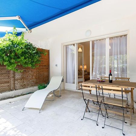 Archer De Palma Yourhosthelper Cannes Exterior photo